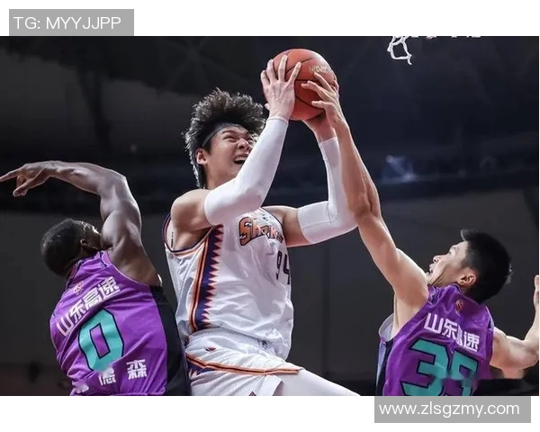 广东与深圳季后赛精彩对决录像回放全程回顾与分析